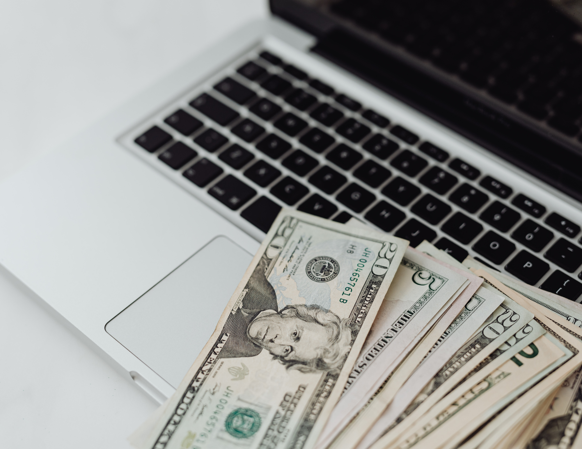 phuket central mall  (3).png