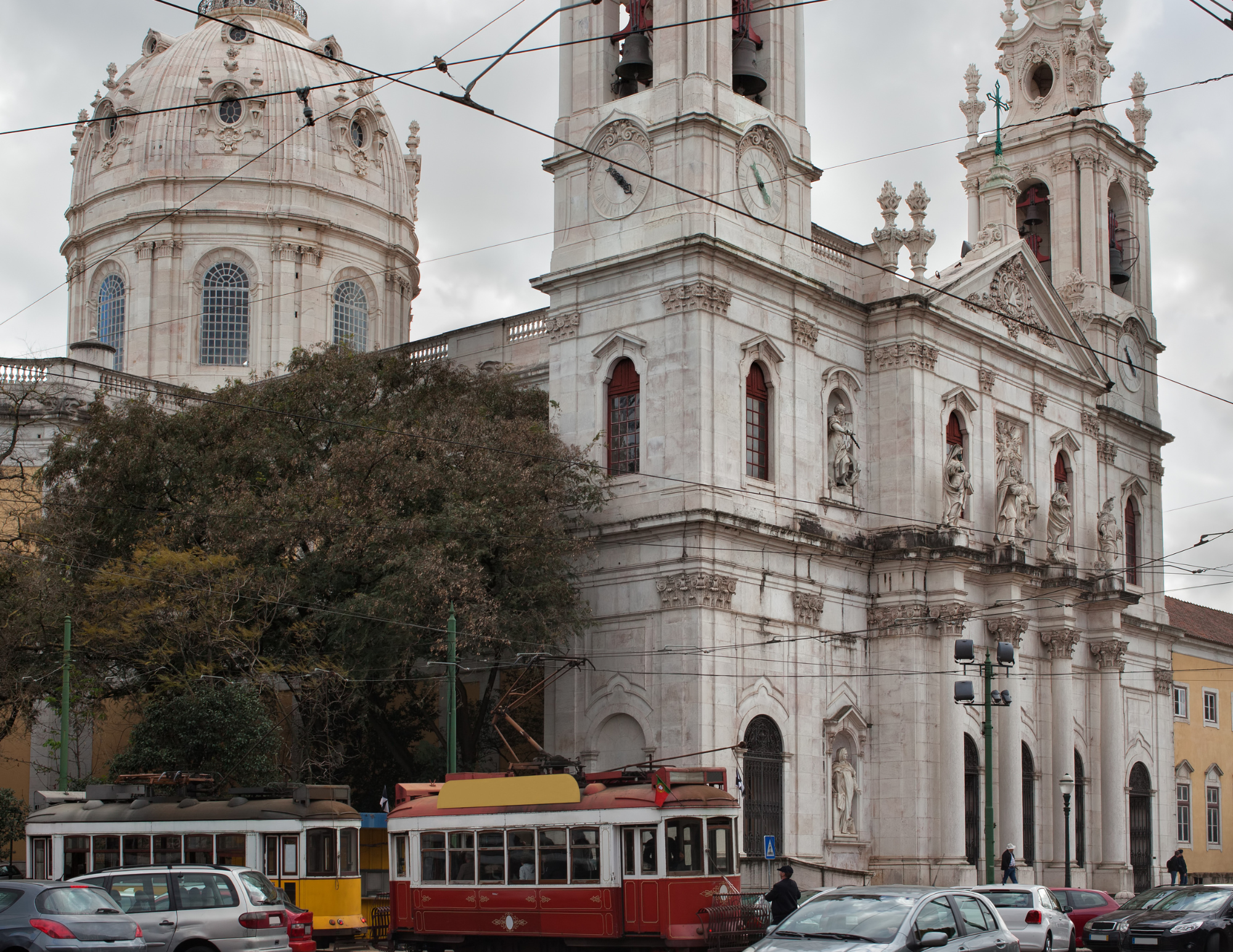 Basilica da Estrela.png